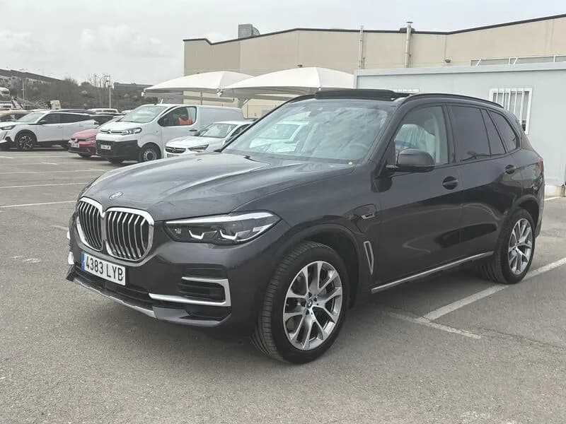 BMW X5 xDrive45e