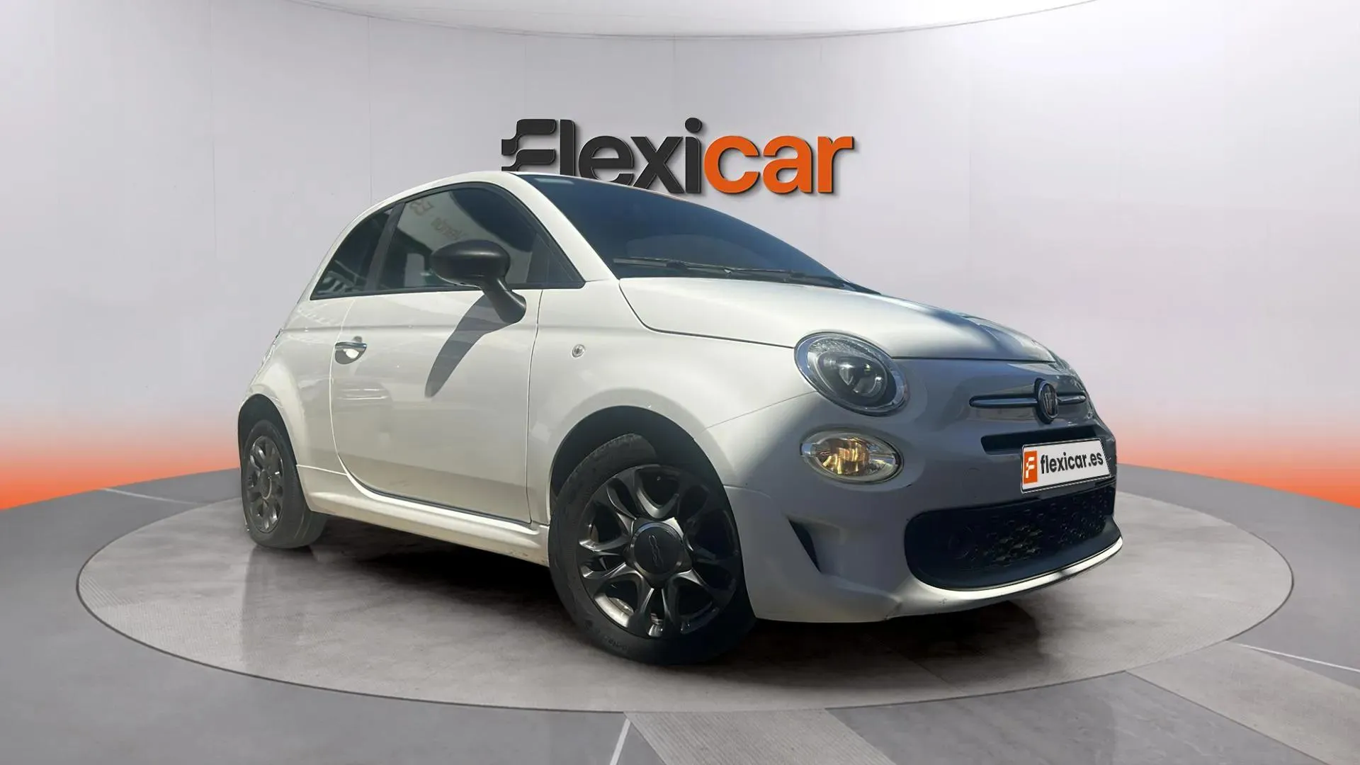 Fiat 500 Club 1.0 Hybrid 51KW (70 CV)