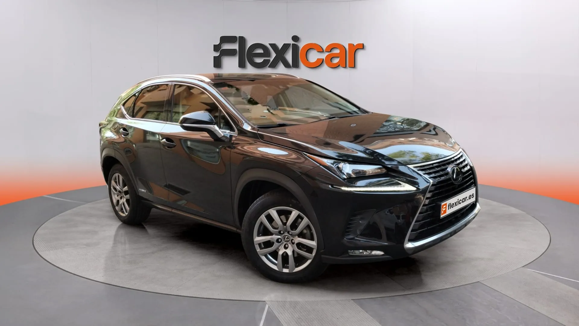 Lexus NX 2.5 300h Executive Kick Power+Navig