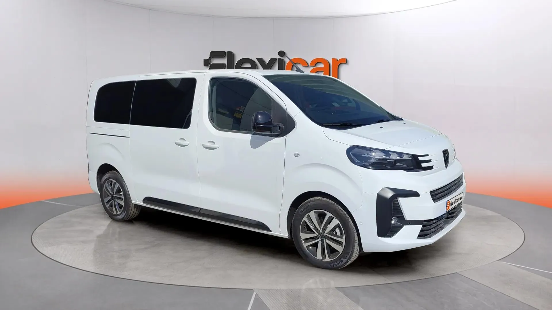 Peugeot Traveller Business Long BlueHDi 180 S&S EAT8