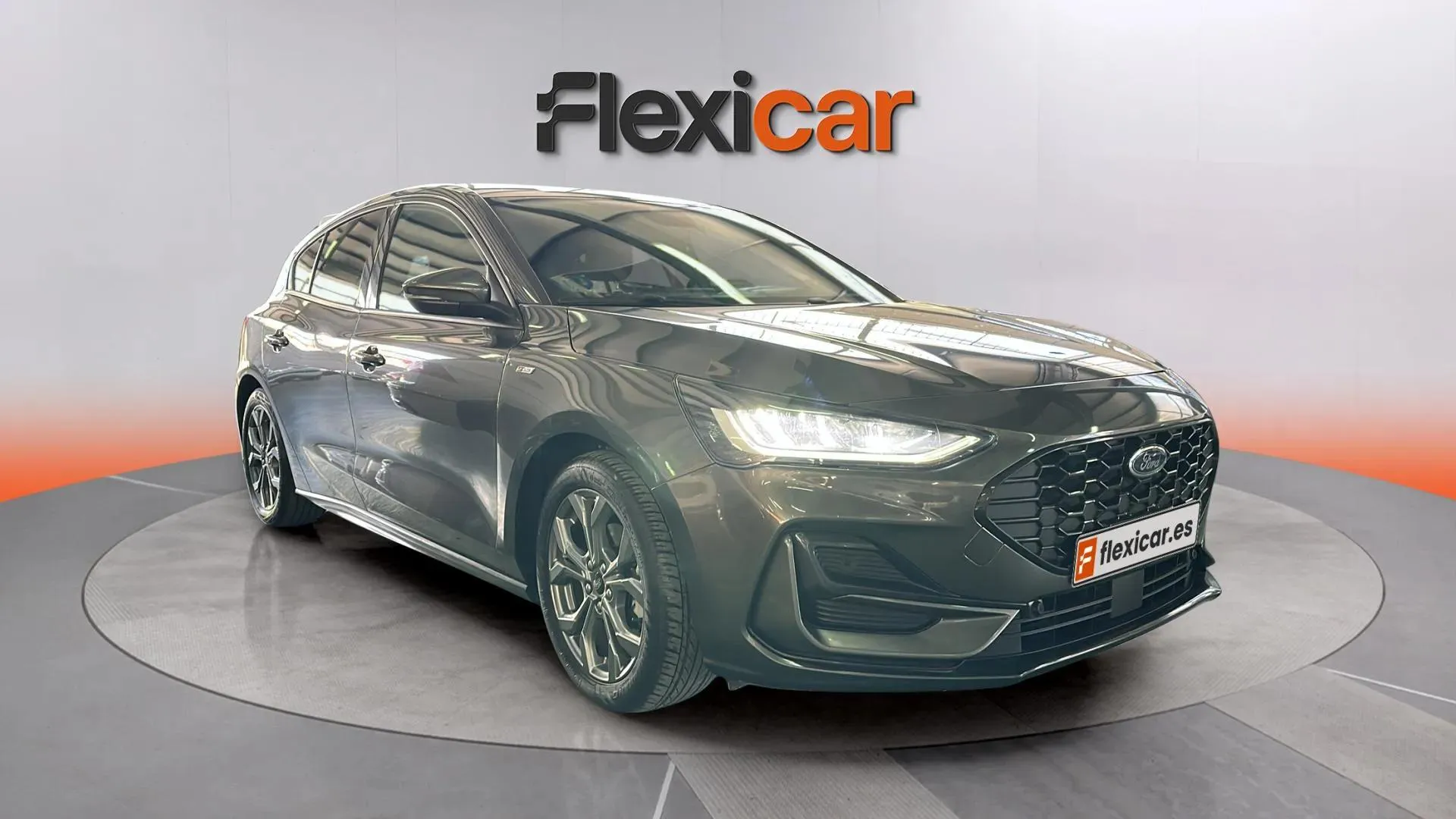 Ford Focus 1.0 Ecoboost MHEV 114kW ST-Line