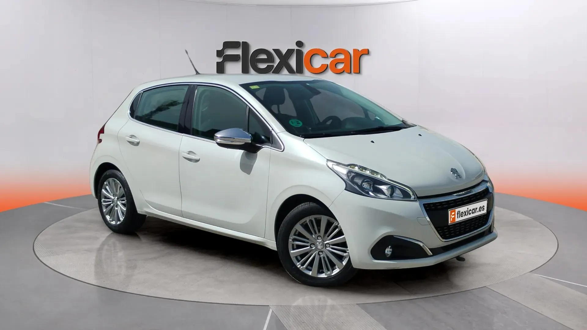 Peugeot 208 5P ALLURE 1.2L PureTech 81KW (110CV) S&S
