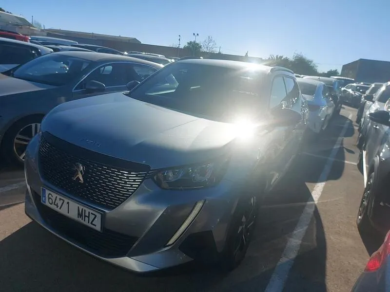 Peugeot 2008 BlueHDI Allure