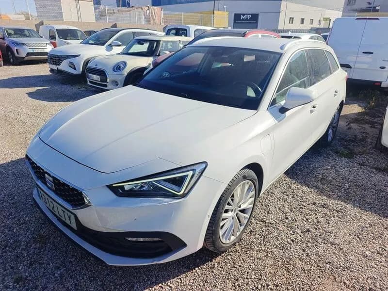 SEAT Leon 1.4 e-Hybrid DSG S&S Xcellence Go L