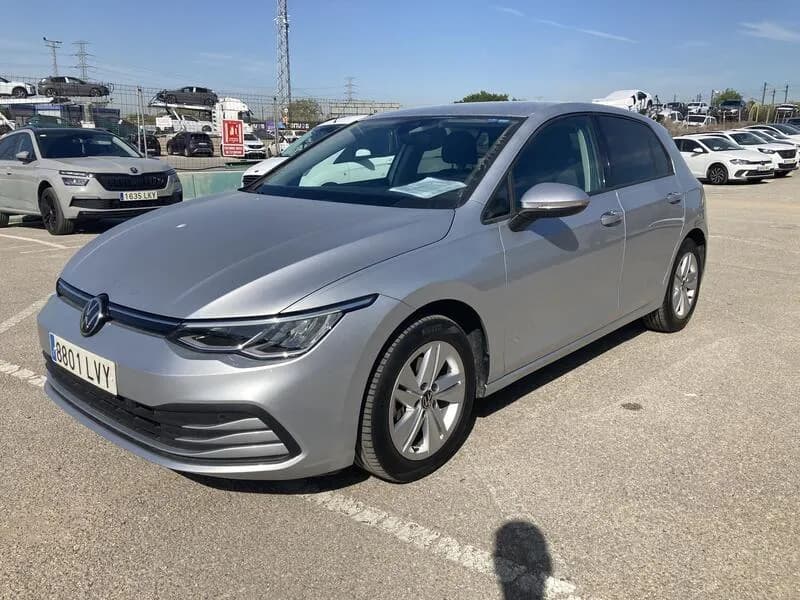 Volkswagen Golf Life 1.0 eTSI DSG
