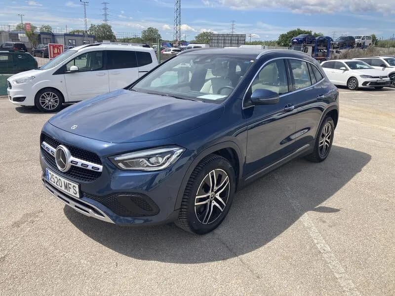 Mercedes-Benz Clase GLA 250 e Premium-Pack