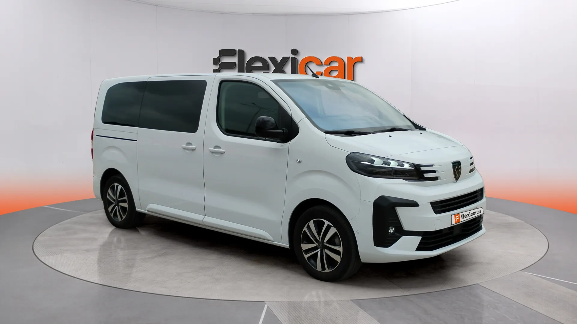 Peugeot Traveller Business Standard BlueHDi 180 S&S EAT8