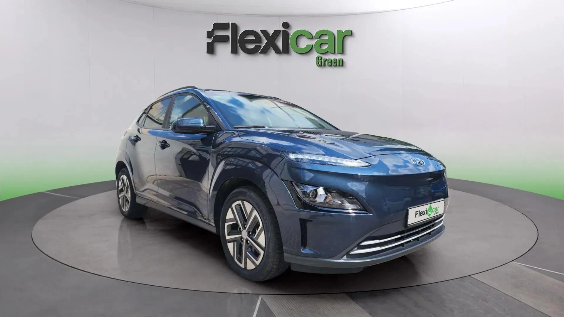 Hyundai Kona 100kW EV Maxx