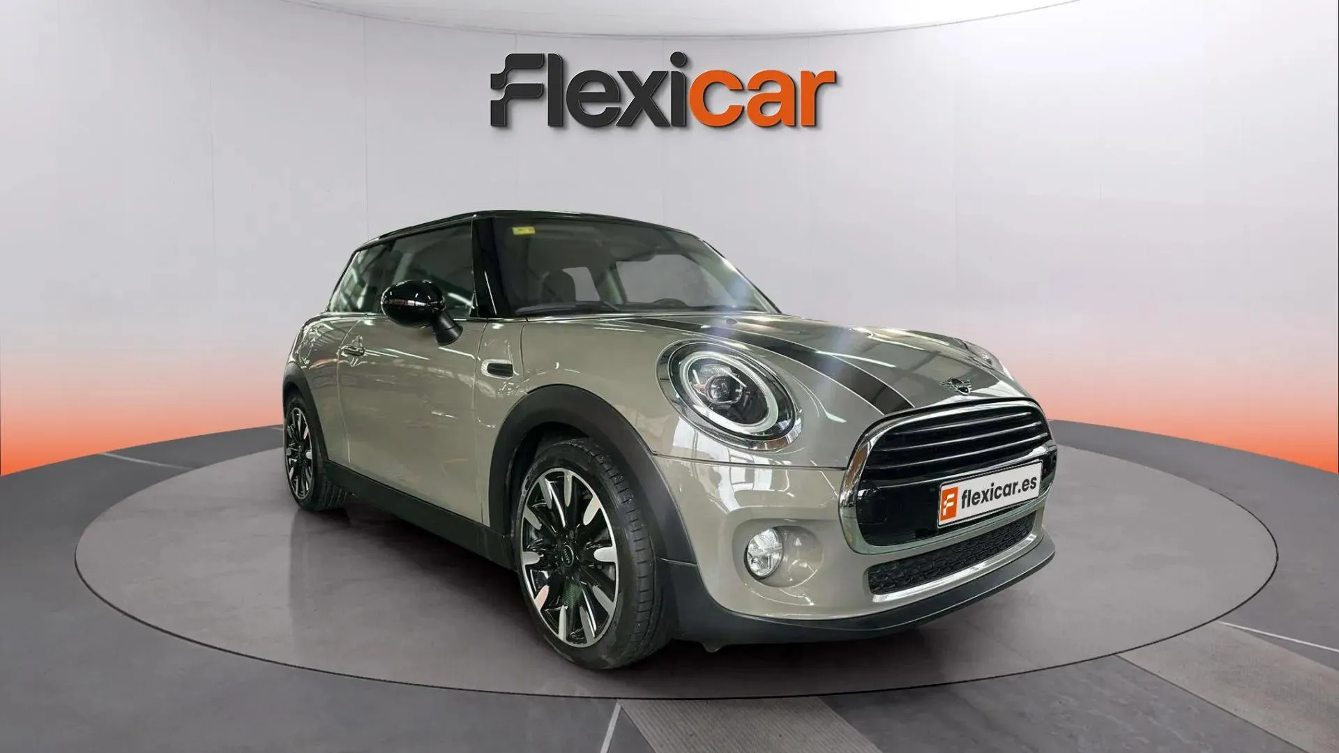 MINI Cooper MINI Cooper 1.6 100 kW / 136 CV