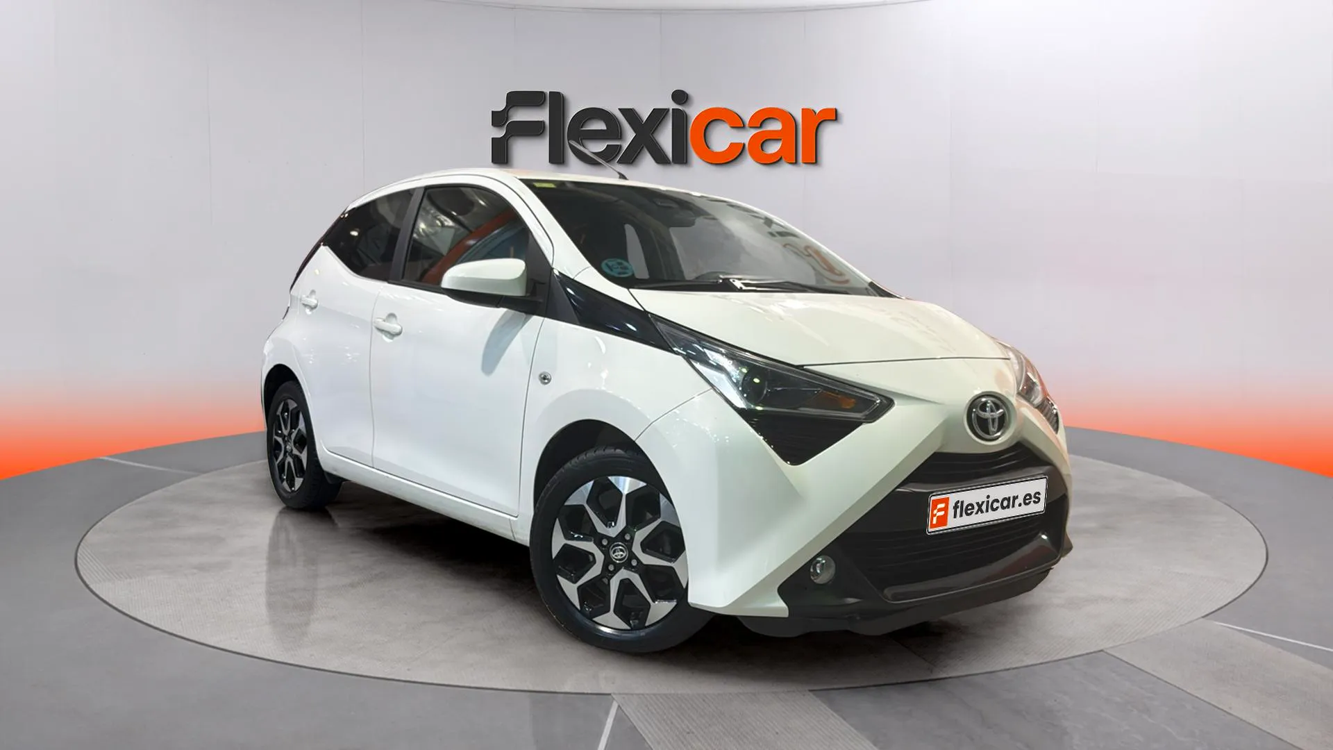 Toyota Aygo 1.0 70 x-play