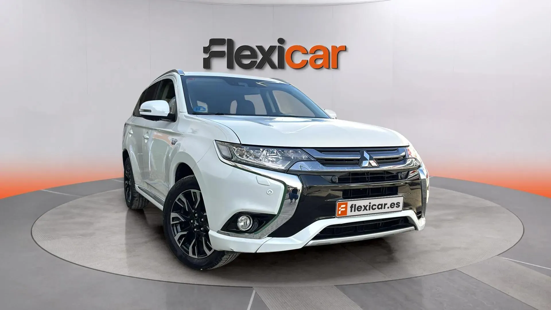 Mitsubishi Outlander 2.0 PHEV Kaiteki Auto 4WD
