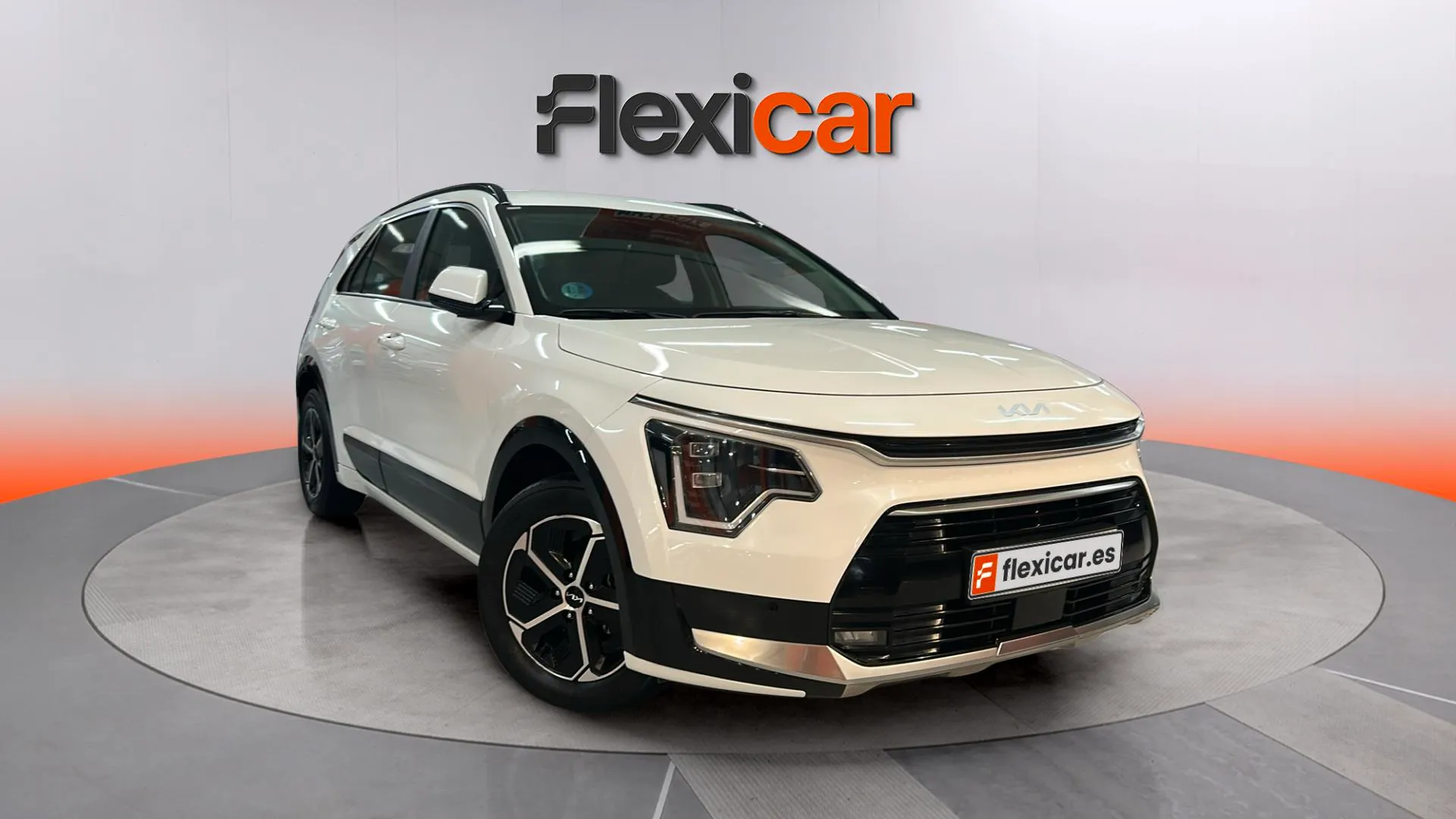 Kia Niro 1.6 GDi HEV 95kW (129CV) Drive