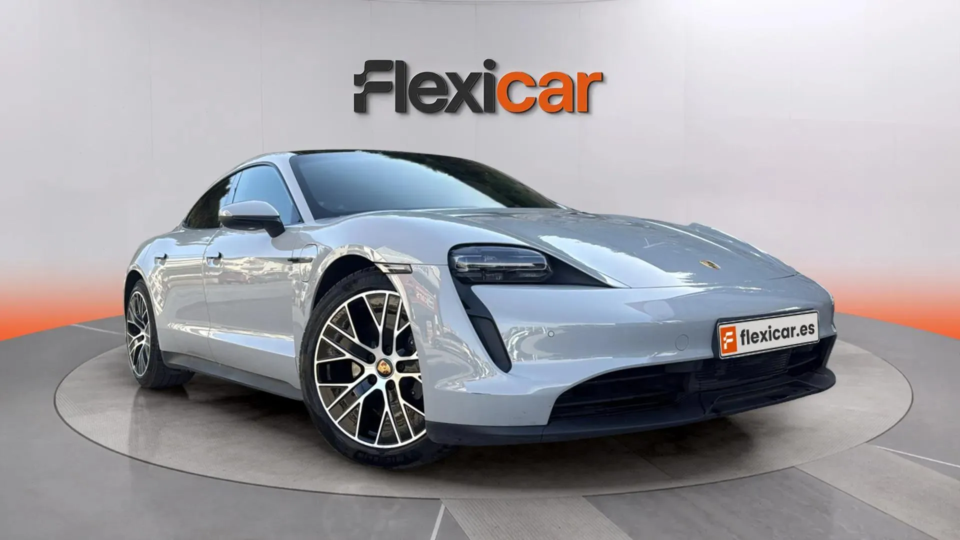 Porsche Taycan -
