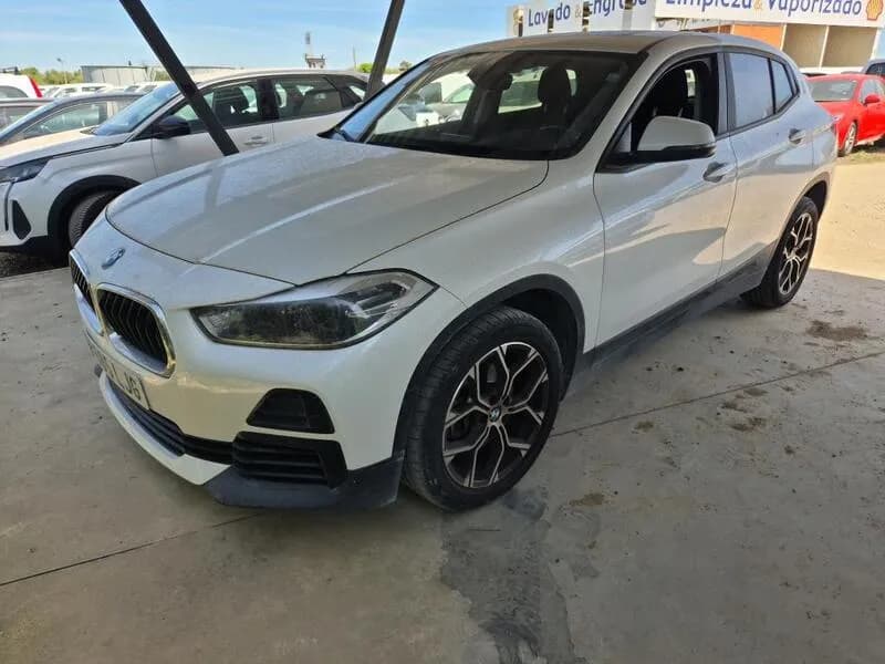 BMW X2 sDrive18i 140 CV
