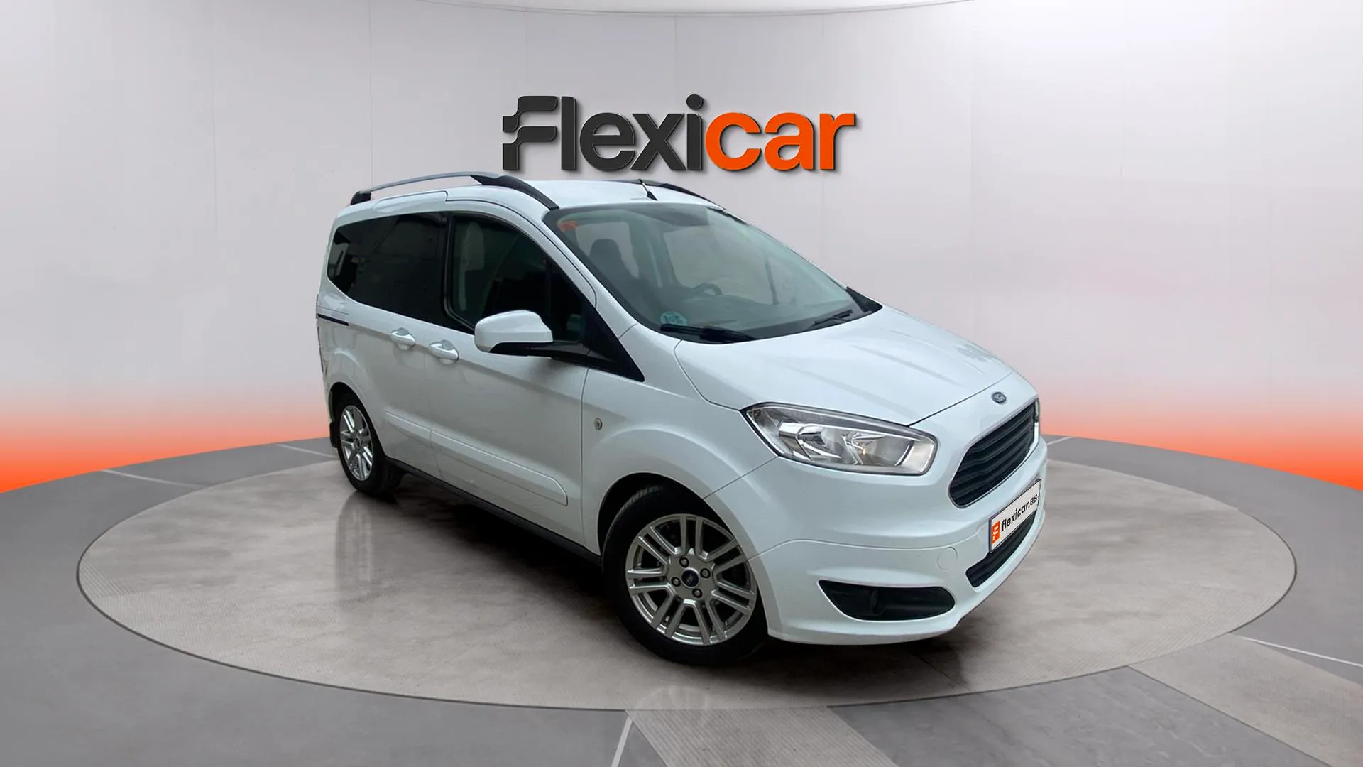 Ford Tourneo Courier 1.5 TDCi 70kW (95CV) Titanium