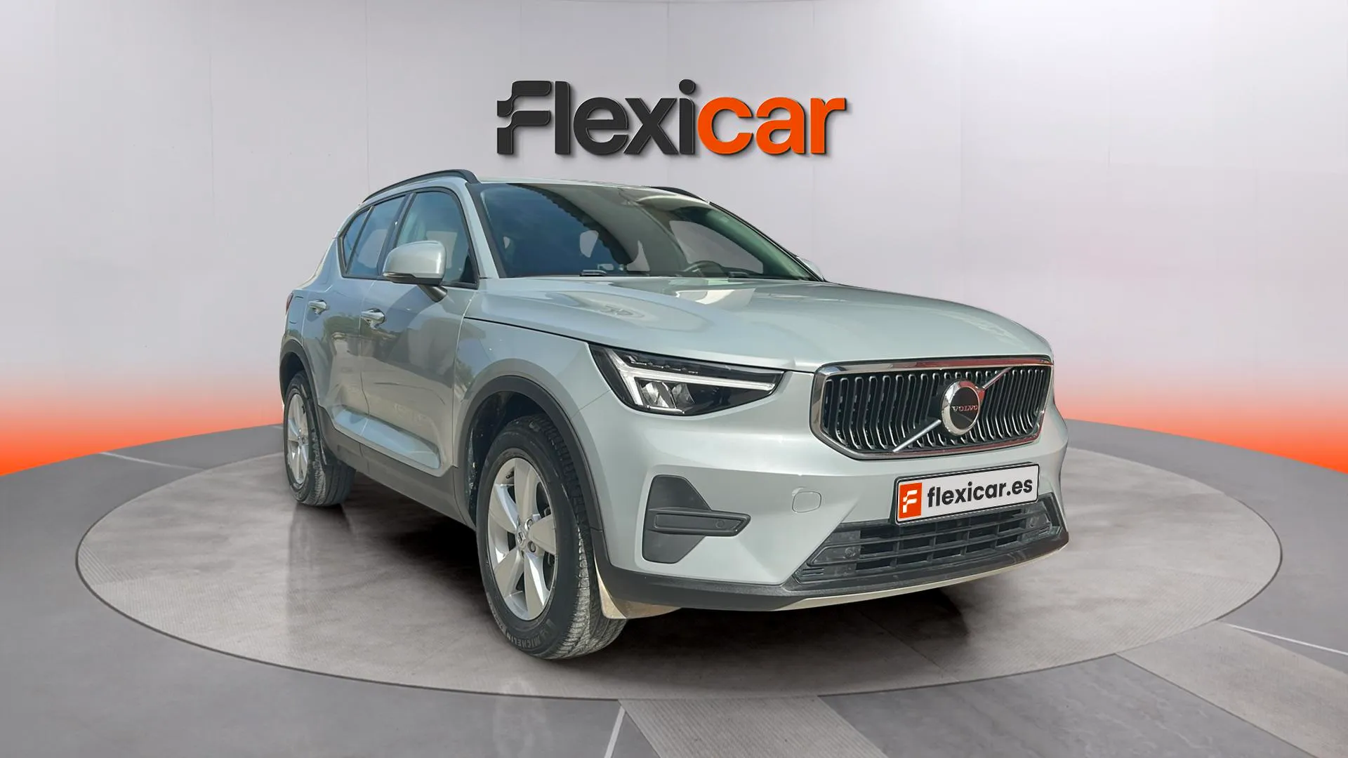 Volvo XC40 2.0 B3 G Core Dark Auto
