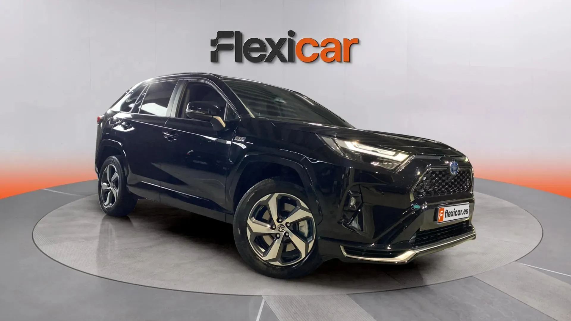 Toyota RAV4 2.5l PLUG-IN 300PH (e-CVT) Advance