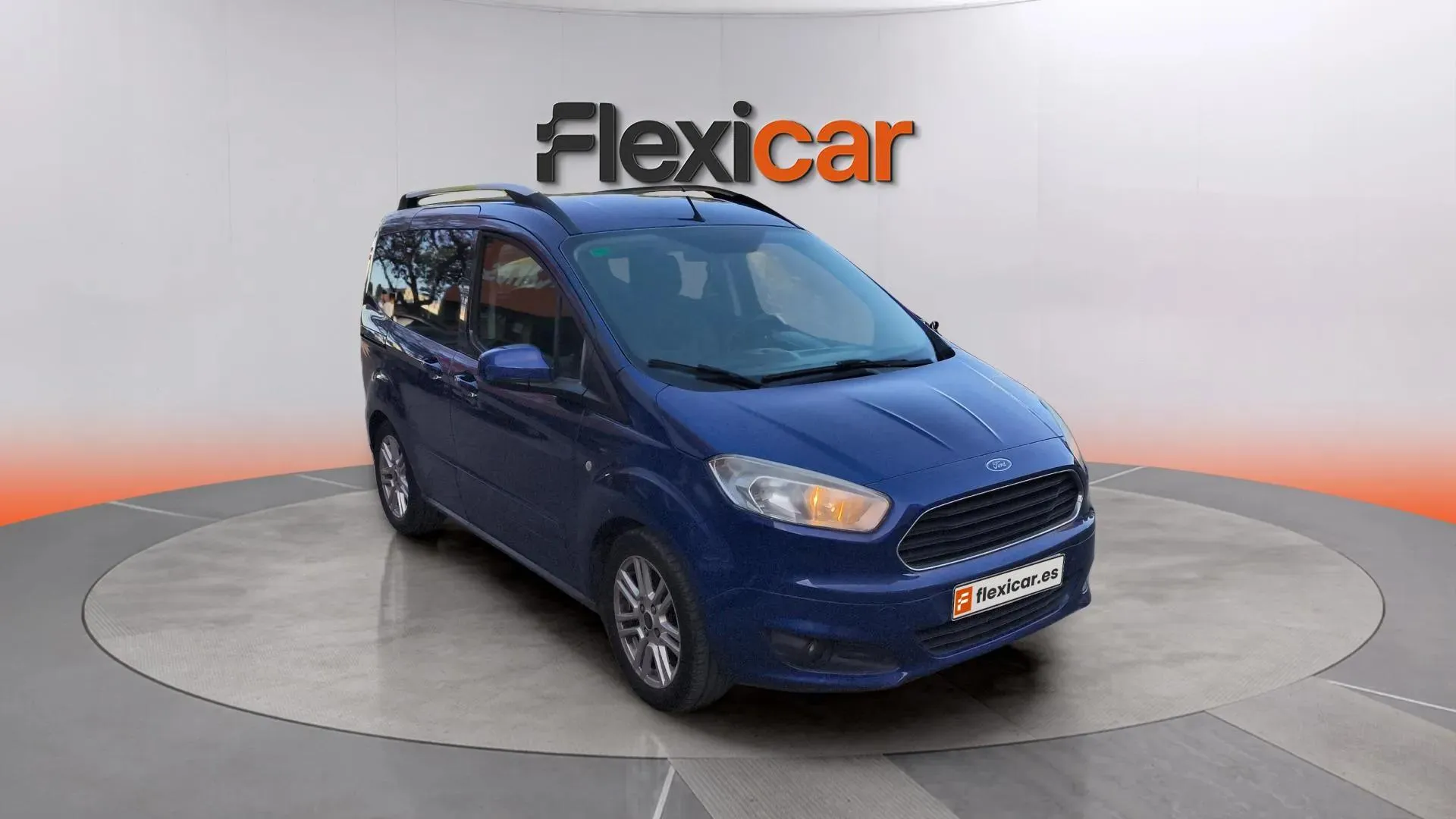Ford Tourneo Courier 1.0 EcoBoost 100cv Titanium
