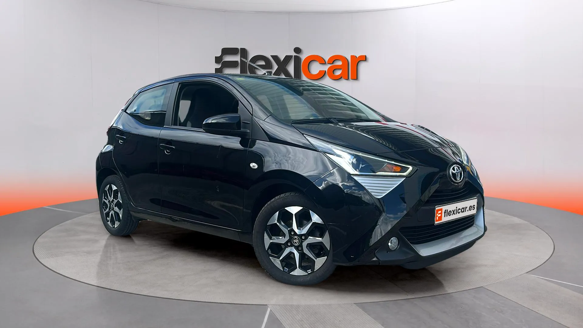 Toyota Aygo 1.0 70 x-play