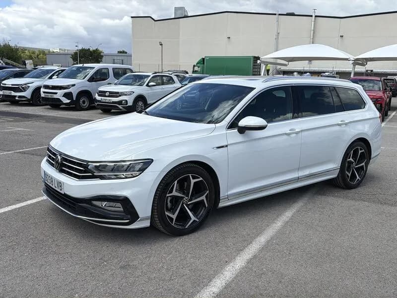 Volkswagen Passat Variant R-Line 2.0 TDI DSG