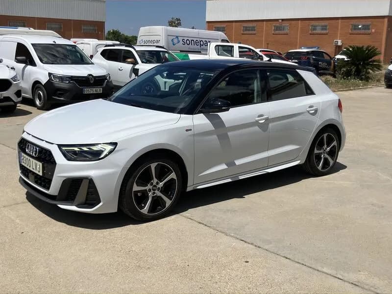 Audi A1 Sportback Adrenalin 30 TFSI 81kW S tron(SP) ** 1 SOLA LLAVE**