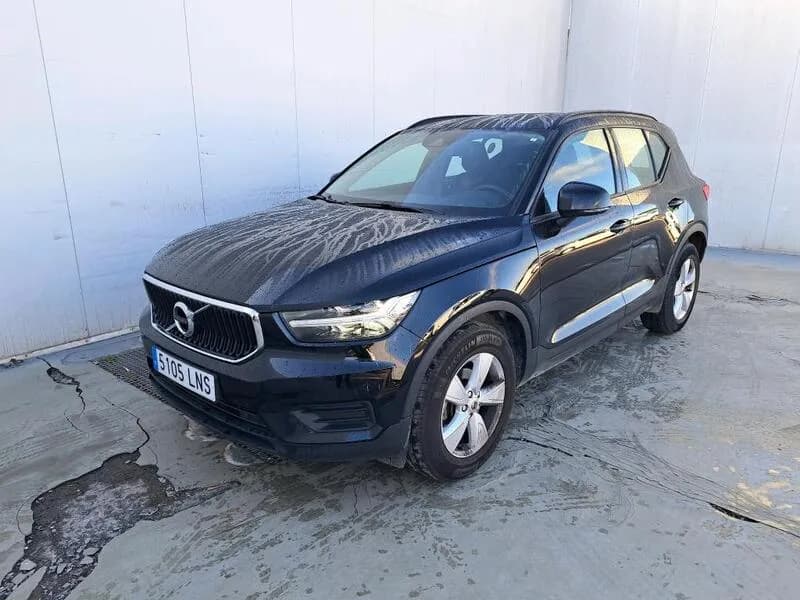 Volvo XC40 1.5 T2 Momentum Core