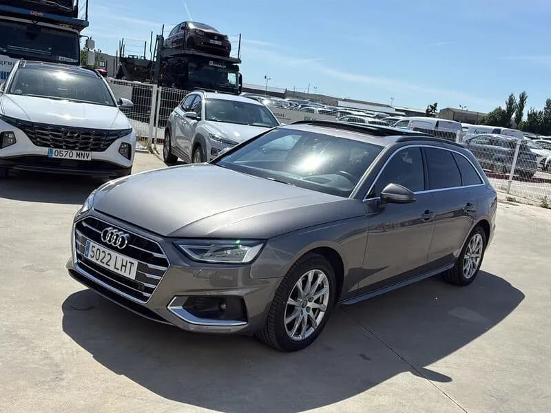 Audi A4 40 Advanced
