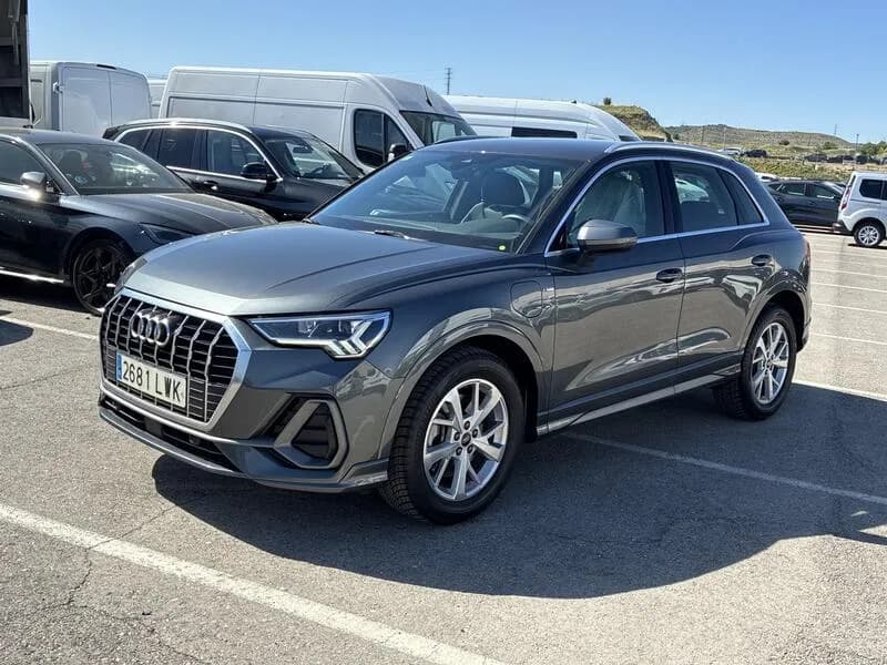 Audi Q3 45 TFSIe S line 1.4 TFSI