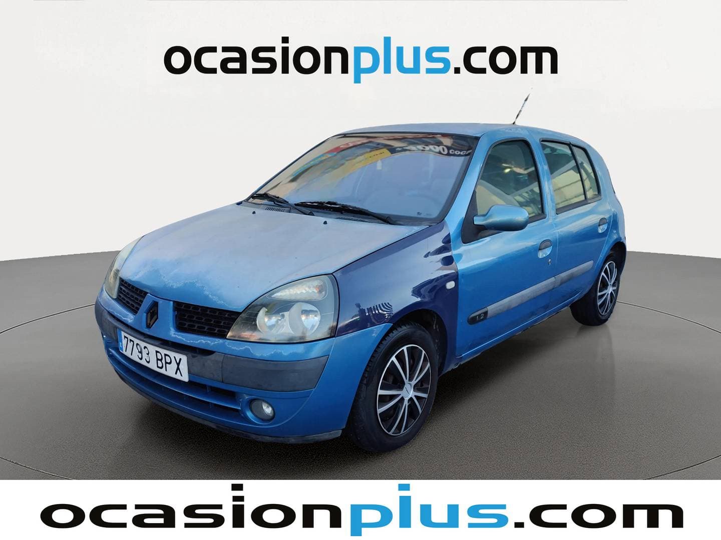 Renault Clio Renault Clio 1.2 RT (60 CV) - 2000€ en Alicante