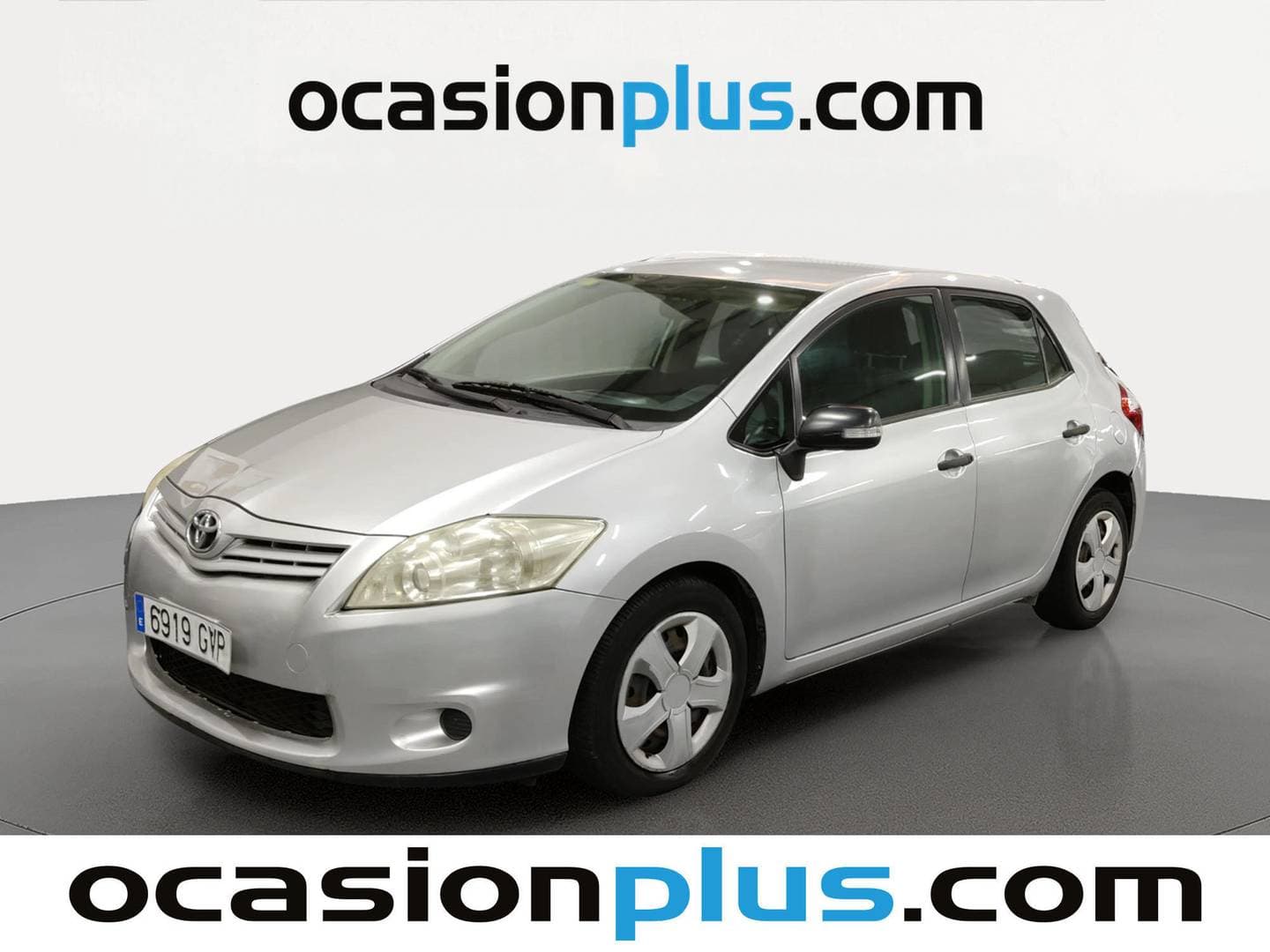 Toyota Auris Toyota Auris 1.4 D-4D Live DPF (90 CV) - 6500€ en Sevilla