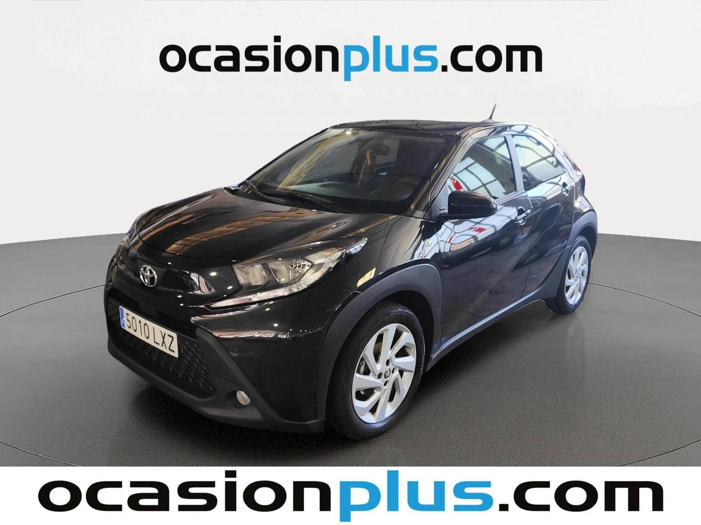 Toyota Aygo Toyota Aygo X Cross 1.0 VVT-I Play (72 CV) - 14500€ en Madrid