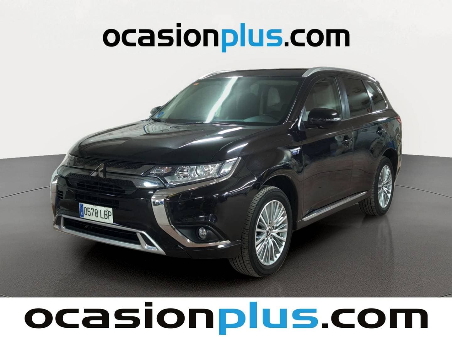 Mitsubishi Outlander Mitsubishi Outlander 2.4 PHEV Motion 4WD Auto (224 CV) - 18790€ en Madrid