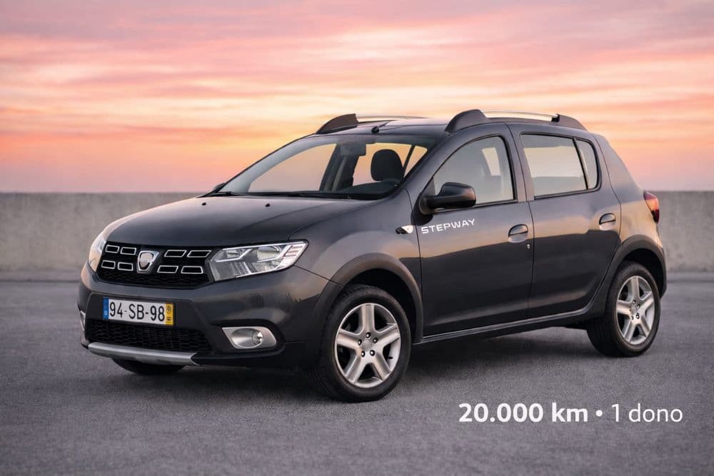 Stepway 20.380 km reais | 1 Dono|0.9 TCe