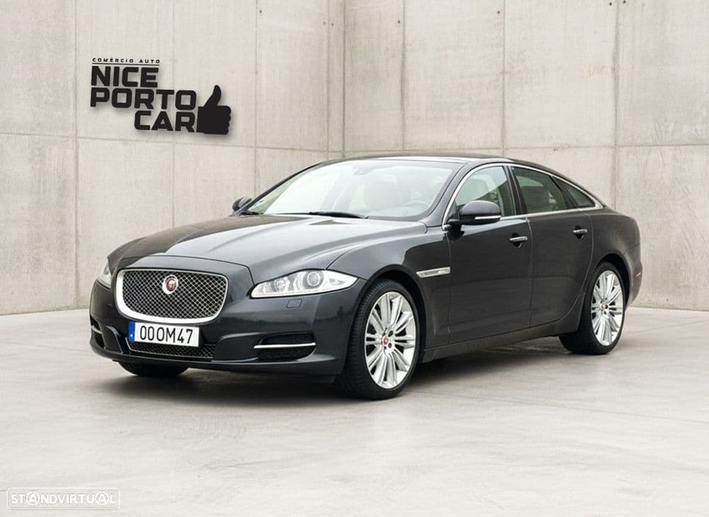 3.0 D V6 Premium Luxury